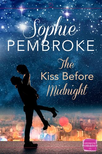 The Kiss Before Midnight: A Christmas Romance